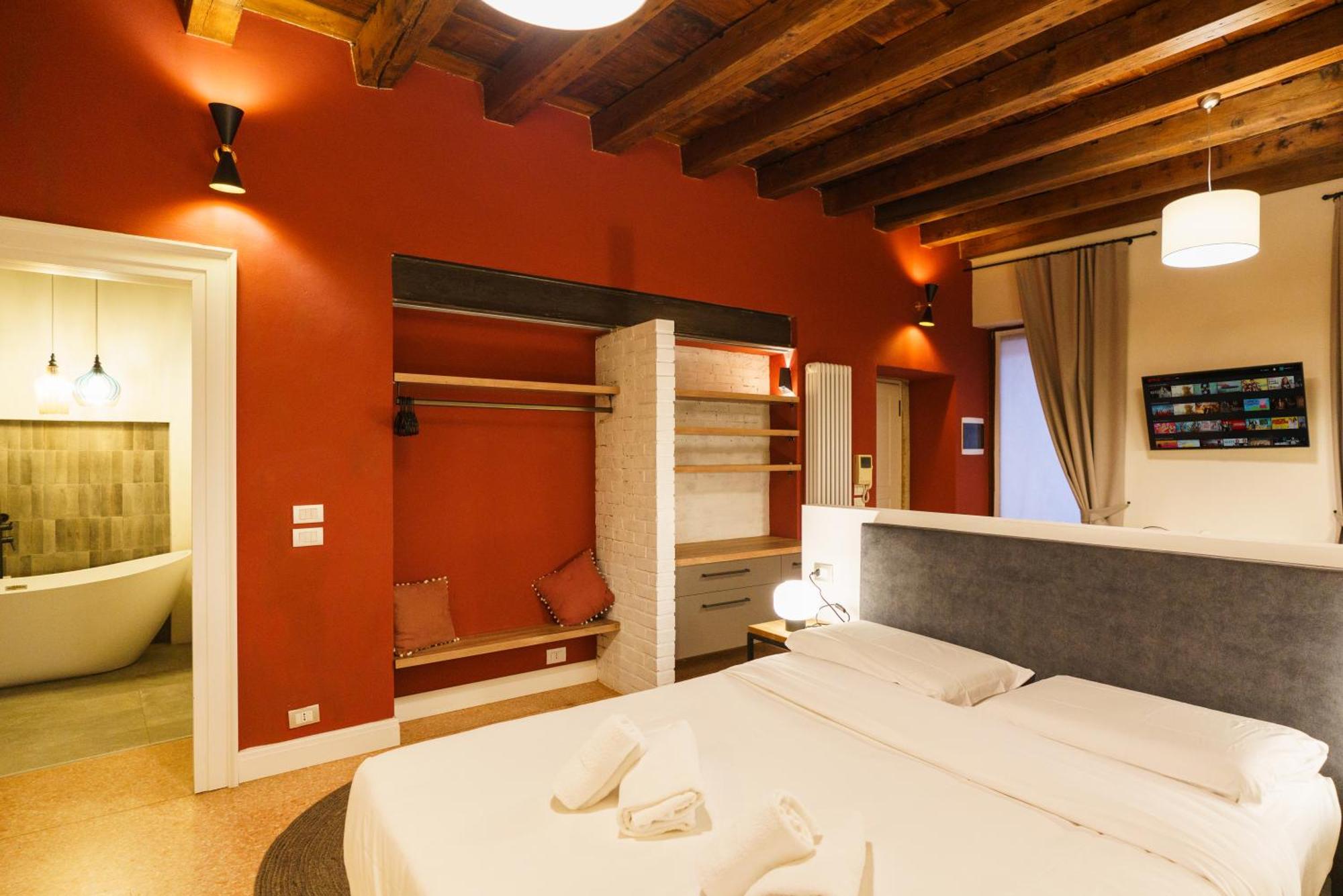 Domus - Elegante Residenza Satiro * Verona